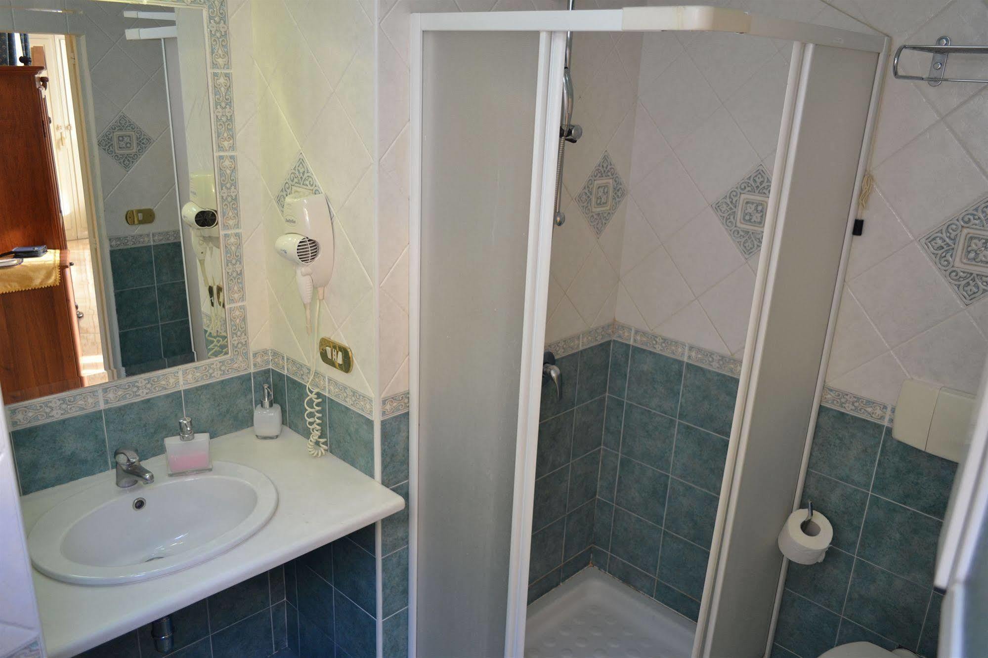 Toledo Bed & Breakfast Napoli Ngoại thất bức ảnh