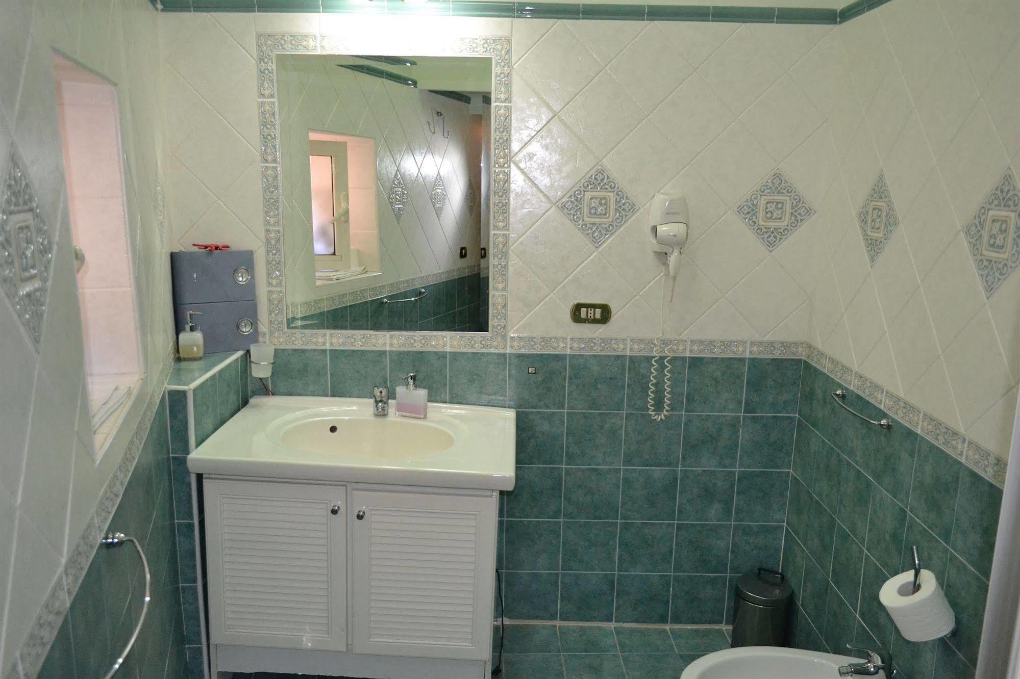 Toledo Bed & Breakfast Napoli Ngoại thất bức ảnh